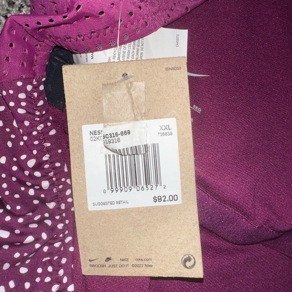 Women’s Nike swimsuit - Picture 4 of 5